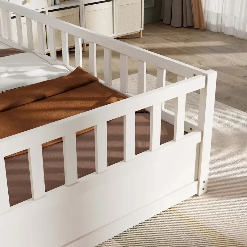 wooden children's floor bed without Support slat